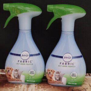 2 Febreze Fabric Refresher, Pet Odor Fighter Fresh, 14.8 fl oz